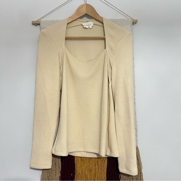 Anthropologie ribbed knit long sleeve top size medium - Picture 2 of 7